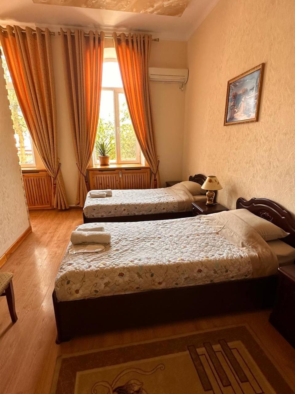 Hotel Latif Samarkand Exteriör bild